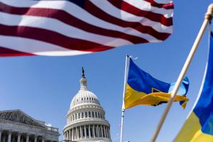 अमेरिकी कांग्रेस की प्रतिनिधि सभा ने यूक्रेन के लिए रक्षा सहायता पैकेज को दी मंजूरी 
