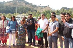 अल्मोड़ा: विभिन्न प्रांतों के सोलह यात्रियों ने किए ओम पर्वत के दर्शन 