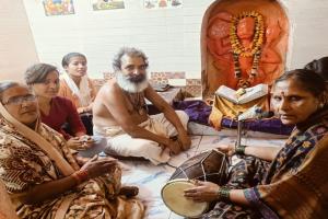 अयोध्या: प्रसिद्ध दक्षिणी मुखी भरत गुफा में सीताराम जप का पाठ शुरू, इतने वर्ष तक रहेगा जारी 