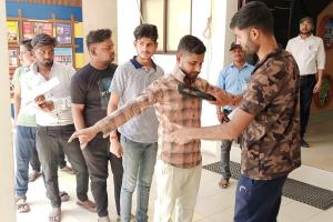 लखीमपुर खीरी: जिले के छह केंद्रों पर हुई NEET की प्रवेश परीक्षा, अनुपस्थित रहे 100 परीक्षार्थी