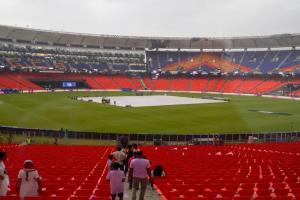 IPL 2024: प्लेऑफ की दौड़ से बाहर गुजरात, केकेआर से मैच बारिश में धुला 