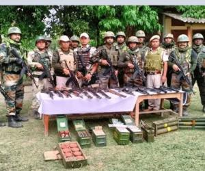 मणिपुर पुलिस का बड़ा बयानः सुरक्षा बलों से लूटे गए 1,195 हथियार अब तक बरामद 